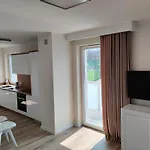 Hullo Bed & Breakfast 3*